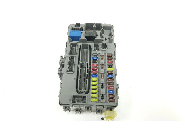 Блок предохранителей TL0G112, 38200TL0G11 Honda Accord