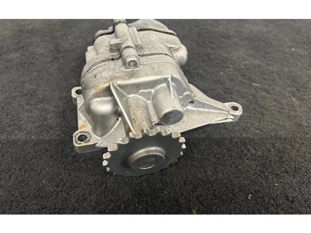 Масляный насос OM 646.961 6111810201 Mercedes-Benz E W211