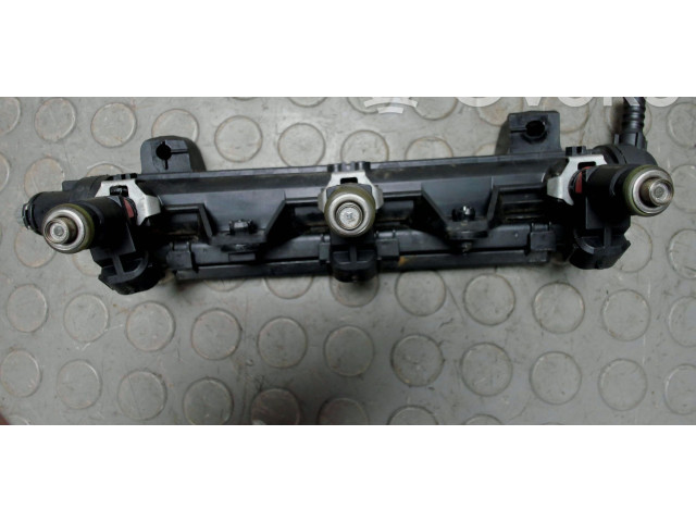 Форсунка 03E133320A, 03E133320A Skoda Fabia Mk2 (5J)