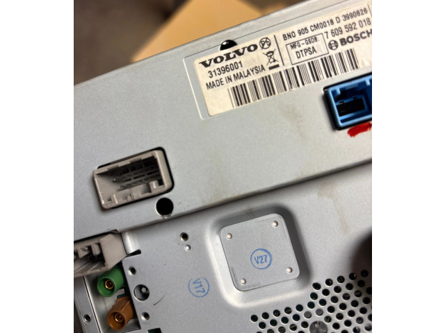 Дисплей 31396001 Volvo S60