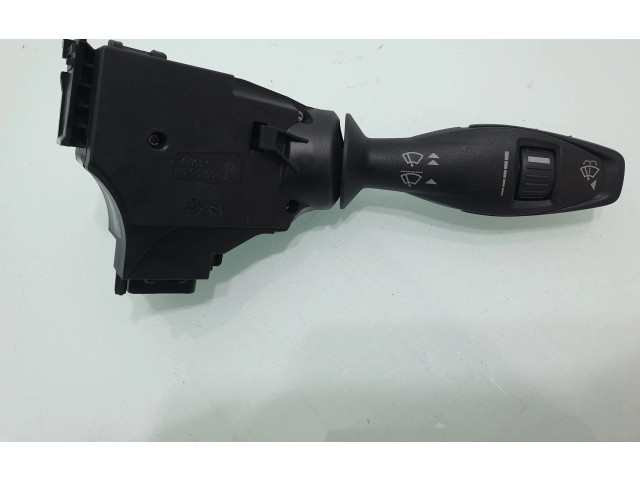 Ручка стеклоочистителей 8A6T17A553AC Ford Fiesta