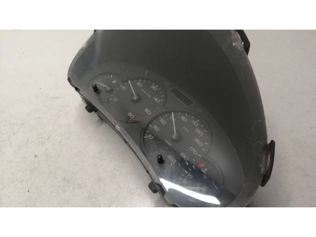 Přístrojová deska  Citroen Berlingo 2000 9648836380, 000500103  