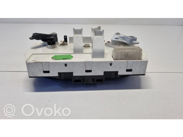 Блок управления климат-контролем 64138 Citroen Xsara Picasso