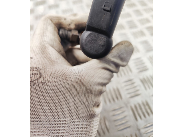 Жиклер (жиклеры) (форсунка (форсунки) 03L130277B   Skoda Octavia Mk2 (1Z)       