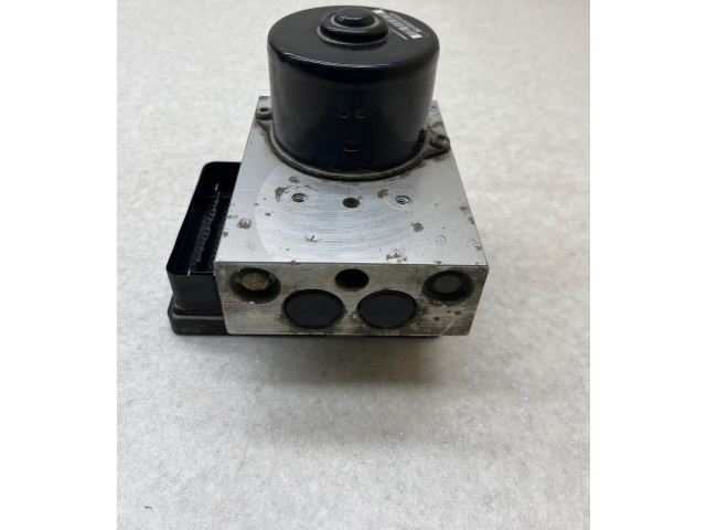 Блок АБС 8671224, 10092504033 Volvo V70 2000 - 2004 года