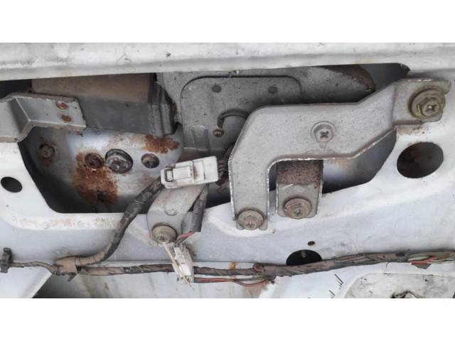 Моторчик заднего дворника     Lancia Ypsilon