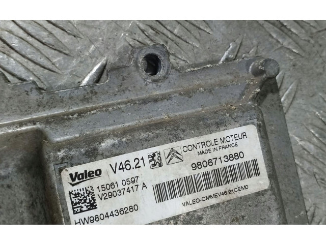Řídící jednotka 9806713880 Peugeot 301 2015