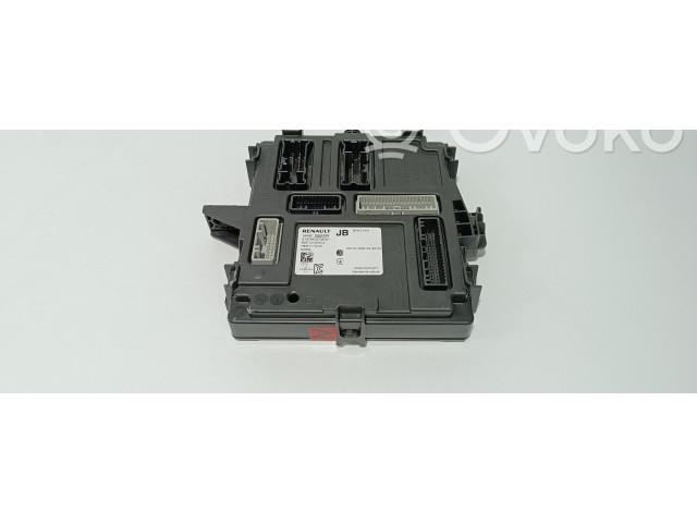 Блок управления 284B13925R Renault Clio V