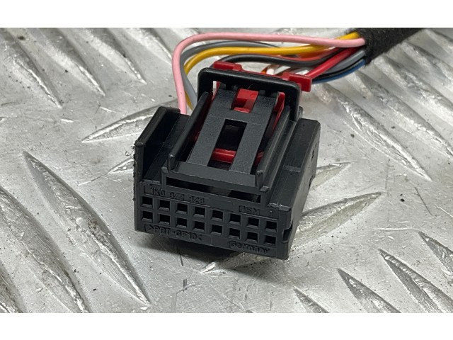 Зеркало электрическое        Skoda Octavia Mk3 (5E)  2013 - 2019 года   