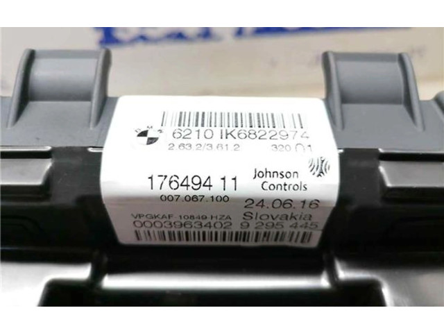 Přístrojová deska BMW X1 F48 F49 2016 9295445, 6822974