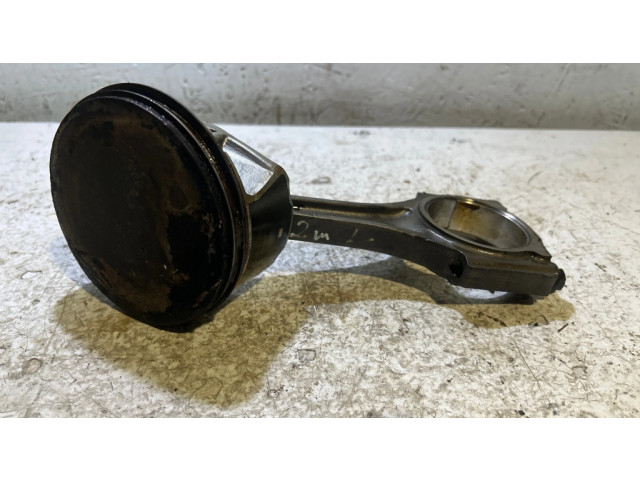 Поршень с шатуном Dodge Challenger для бензинового двигателя 6.4