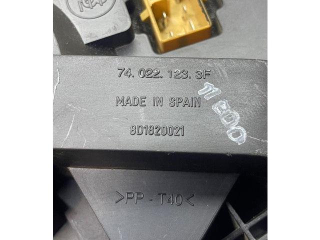 Вентилятор печки 8D1820021, 740221233F Volkswagen Caddy