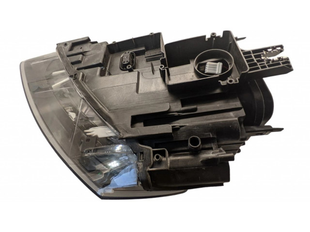 Передняя фара