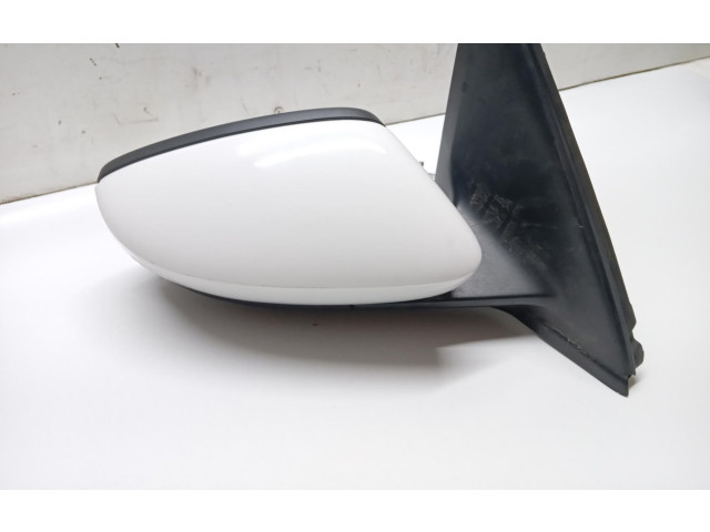 Зеркало электрическое Skoda Fabia Mk3 (NJ) 2015 - 2021 года