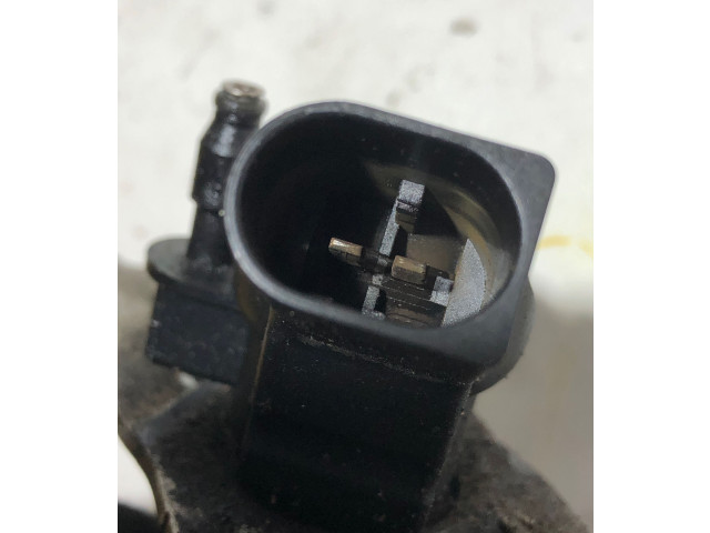 Vstřikovač 057130277AG, 0445115058 Audi Q7 4L BTR