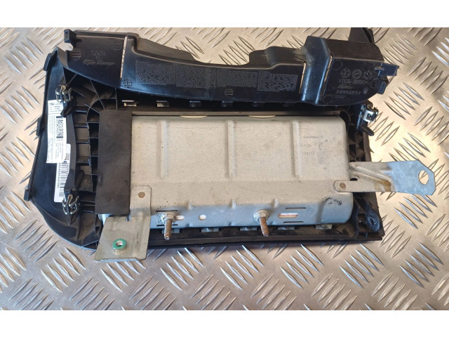 Подушка безопасности пассажира Alfa Romeo Stelvio