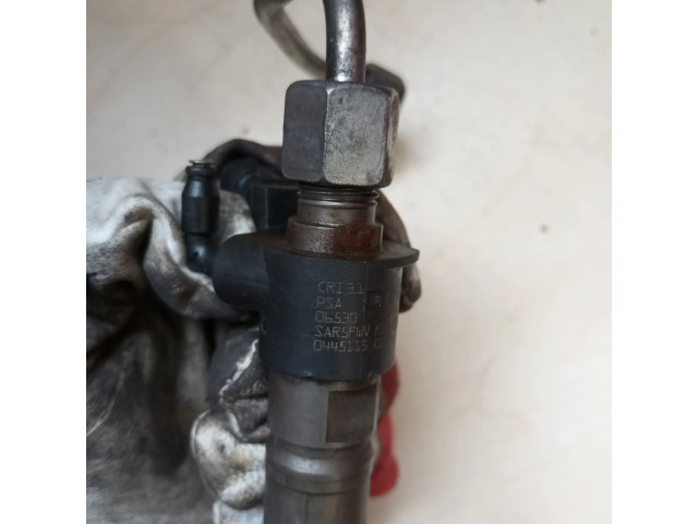 Форсунка MN982225, 0445115025 Mitsubishi Outlander для дизельного двигателя 2.2