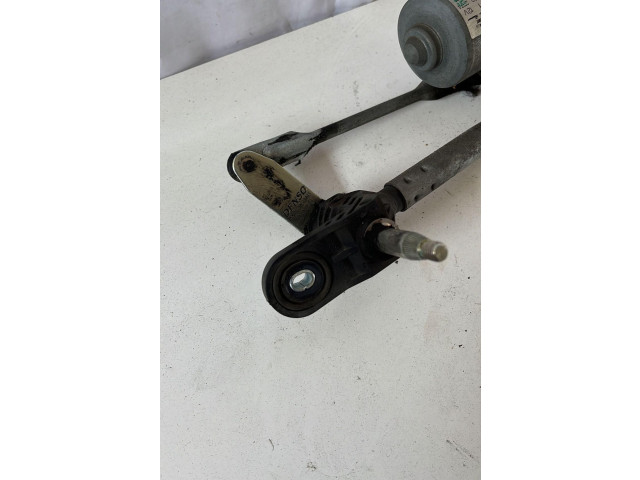 Моторчик дворников 0660103352, 0660103352 Lancia Delta III