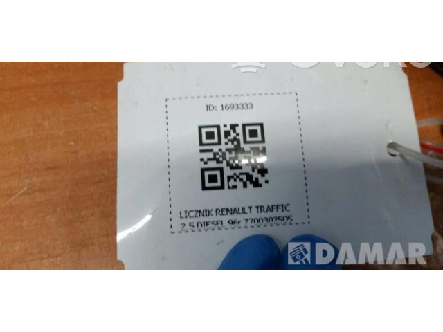 Панель приборов 7700302505   Renault Clio I       