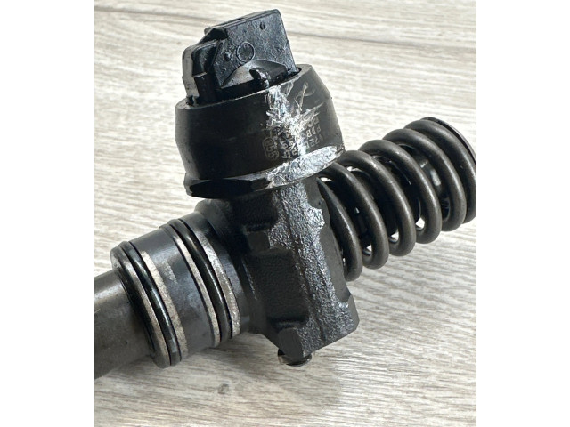 Форсунка 0414720220    Volkswagen Phaeton   