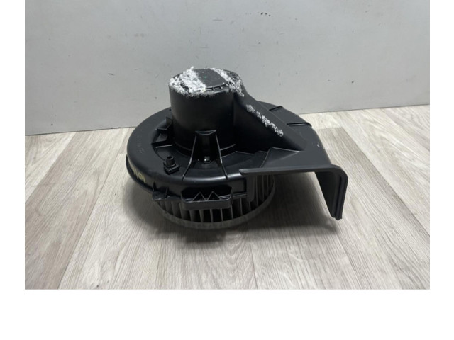 Вентилятор печки 6R1819015A, 6R1819015A Skoda Fabia Mk3 (NJ)