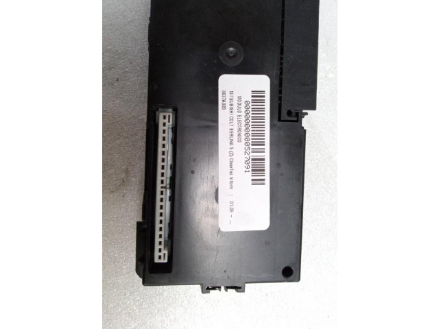 Блок управления двигателя 8637A020 Mitsubishi Colt