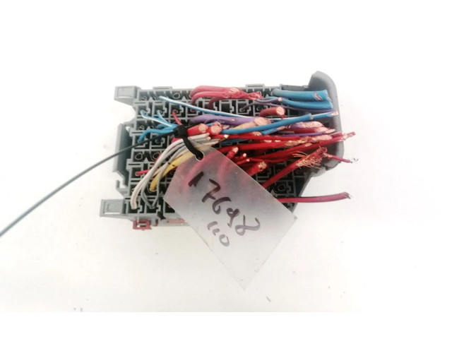 Блок предохранителей 9162439, 9162439 Volvo V70