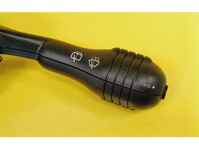 Ручка стеклоочистителей    Renault Twingo I