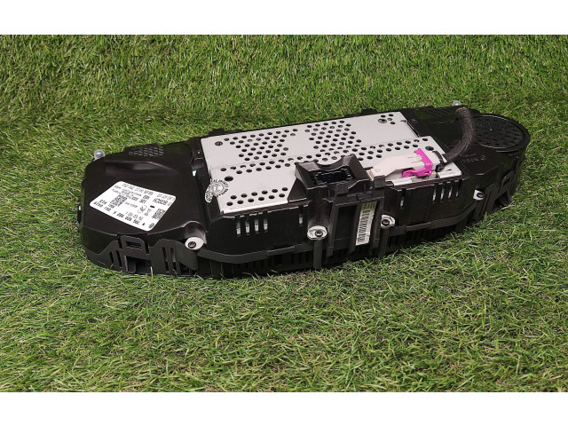 Přístrojová deska Volkswagen Touareg II 2014 7P6920982K, 026367713