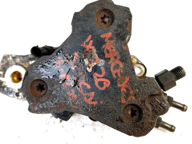 Топливный насос