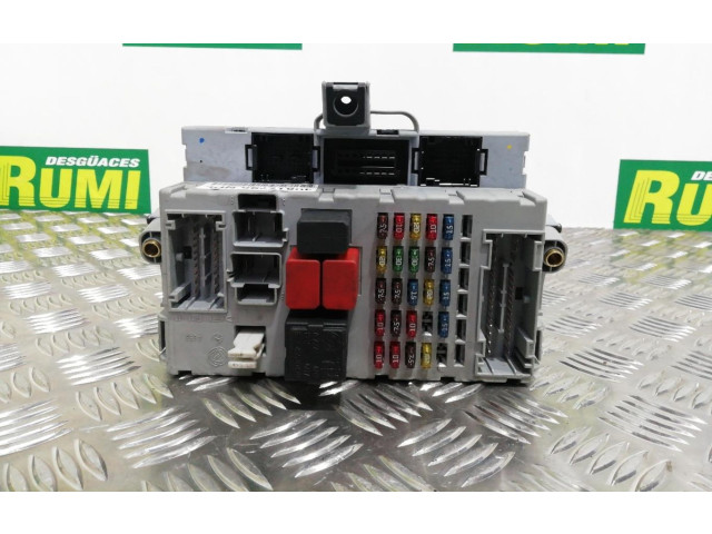   Pojistková skříňka 46817785   Fiat Punto (188) 