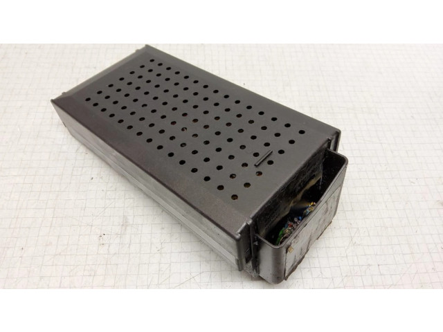 Блок предохранителей 9162316   Volvo V70    