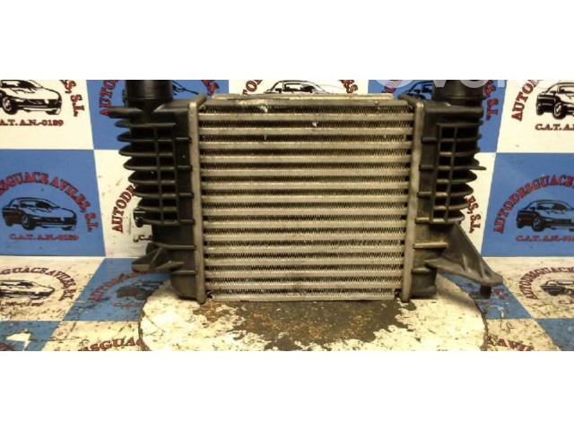 Интеркулер 8200471888 Renault Clio III