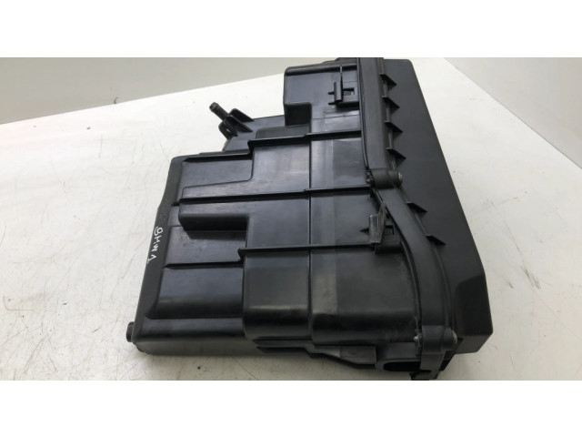 Pojistková skříňka BMW 1 F20 F21 2013