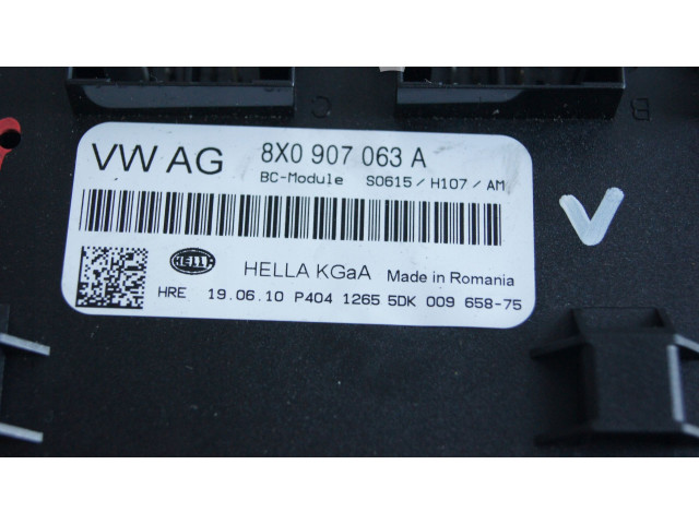 Блок комфорта 8X0907063A   Audi A1   