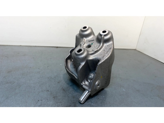 Кронштейн крепления двигателя