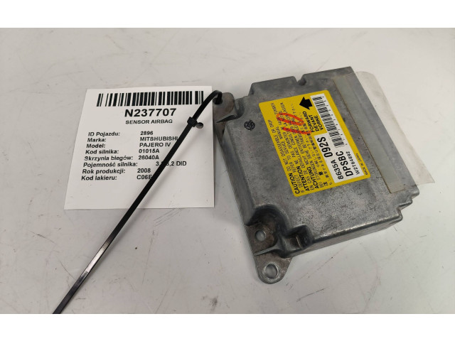 Блок подушек безопасности 8635A092S, W2T64892   Mitsubishi Pajero