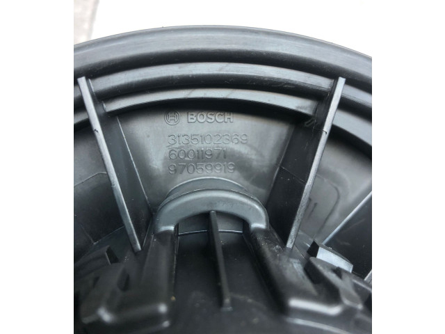 Вентилятор печки 60011971, 97059919 Skoda Octavia Mk3 (5E)