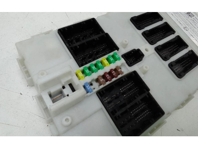 Pojistková skříňka 2611139385 BMW 2 F46 2014