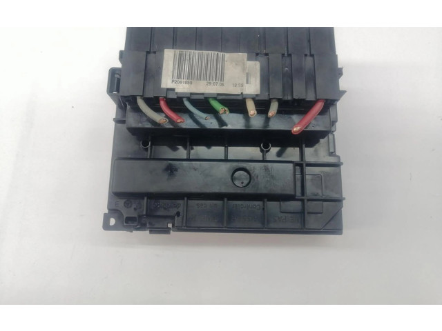 Pojistková skříňka Peugeot 307 CC