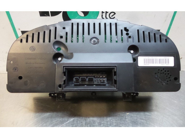 Přístrojová deska Volkswagen Caddy 2009 1T0920864A, 1T0920864A