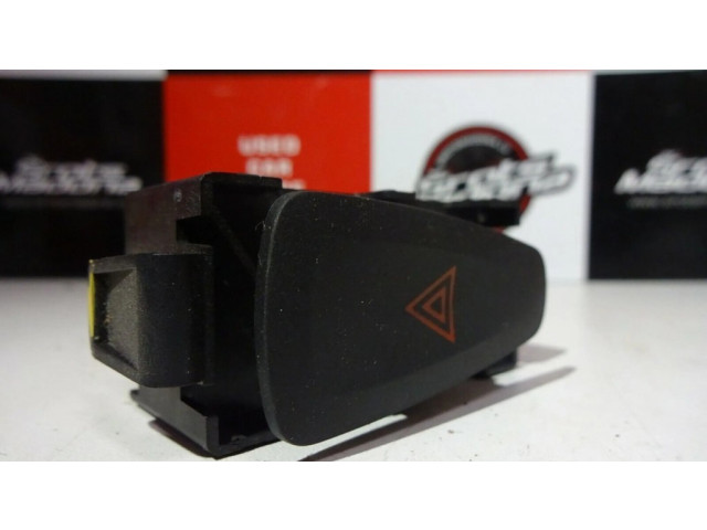 Включатель аварийных фонарей