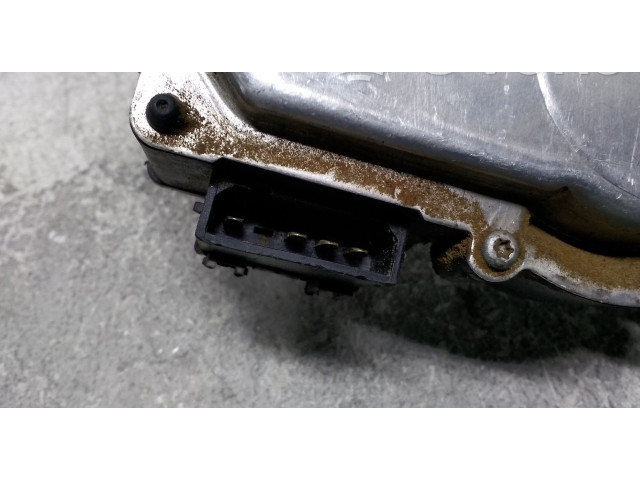 Моторчик заднего дворника 53032712, 2K0955712C Volkswagen Caddy