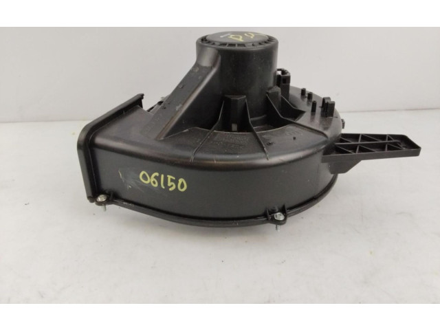 Вентилятор печки 6Q1819015J Audi A1