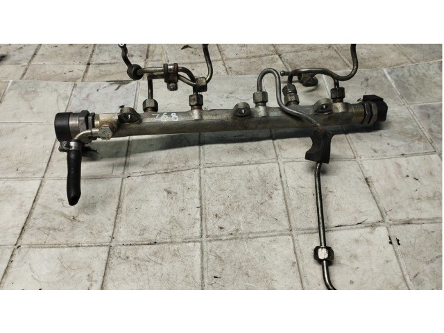 Магистральная трубка топлива