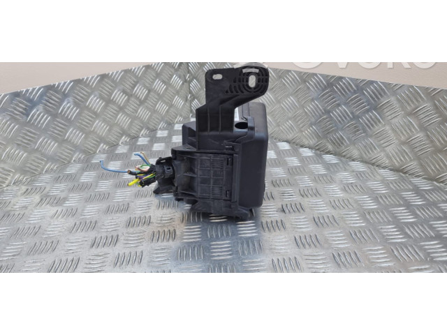 Блок предохранителей  9671924480   Peugeot 2008 I    