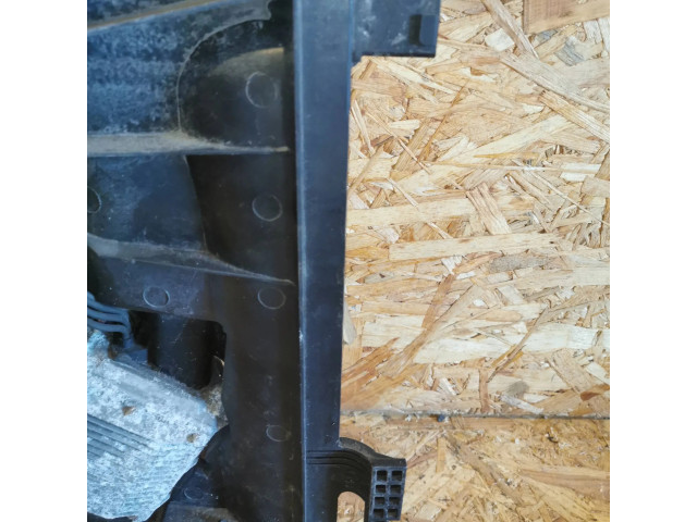 Вентилятор радиатора     A2035000193, G128Y20    Mercedes-Benz C W203 2.5