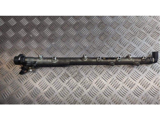 Магистральная трубка топлива