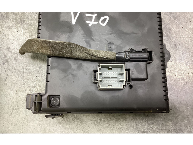 Блок предохранителей 8676391, 04W264 Volvo V70