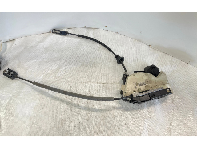 Замок багажника 5K4839015M    Volkswagen Golf VI 2008 - 2013 года